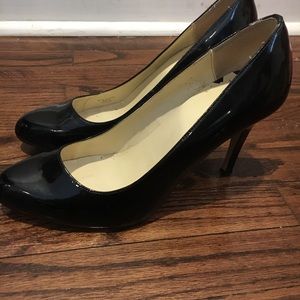 Max studio patent black heels